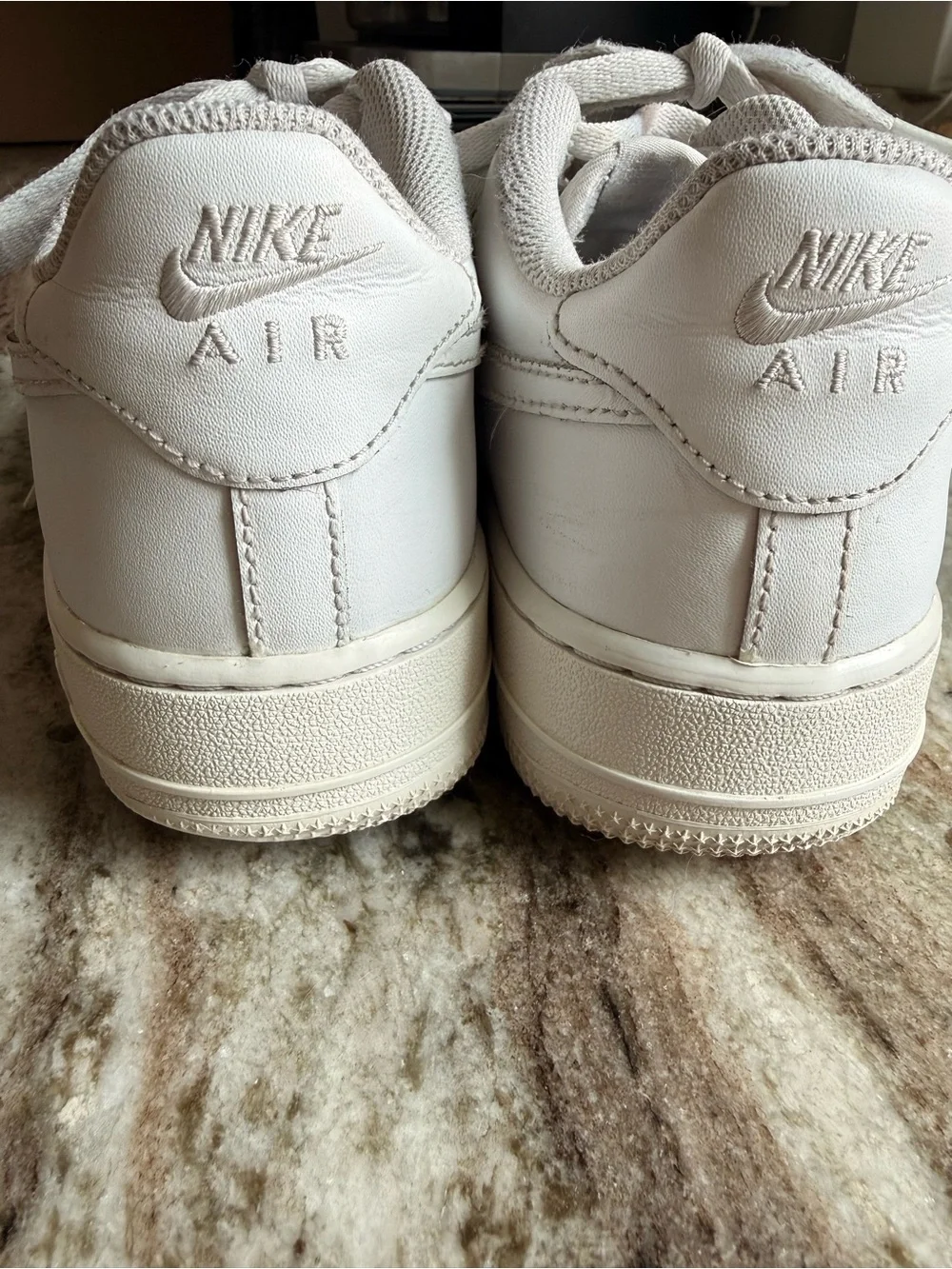 Big Kids White Nike Air Force 1 7Y - Classic Casual Lace-Up